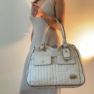 Chloe Bay - Quilted leather